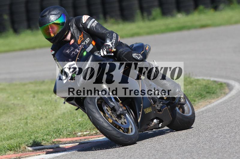 Archiv-2025/13 01.05.2025 Speer Racing ADR/Gruppe gruen/15